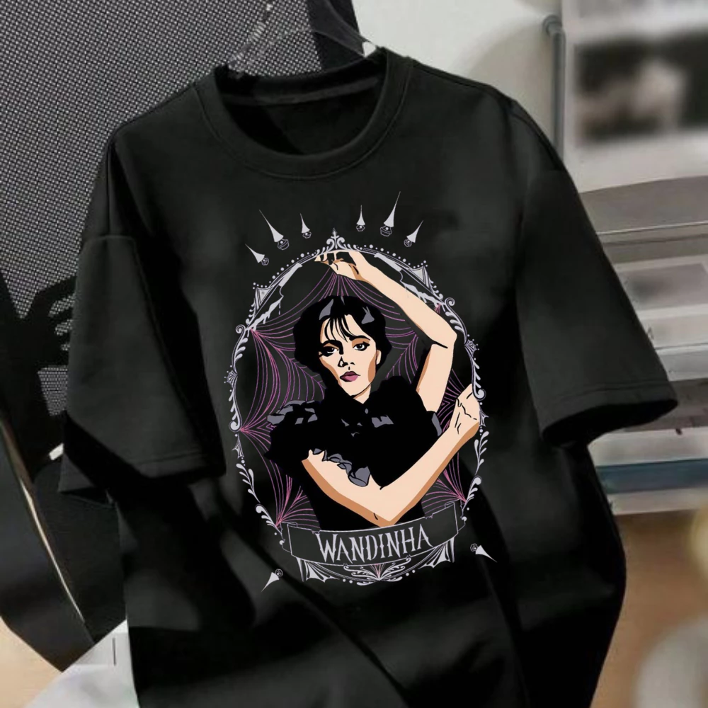 Camiseta Wandinha no Baile
